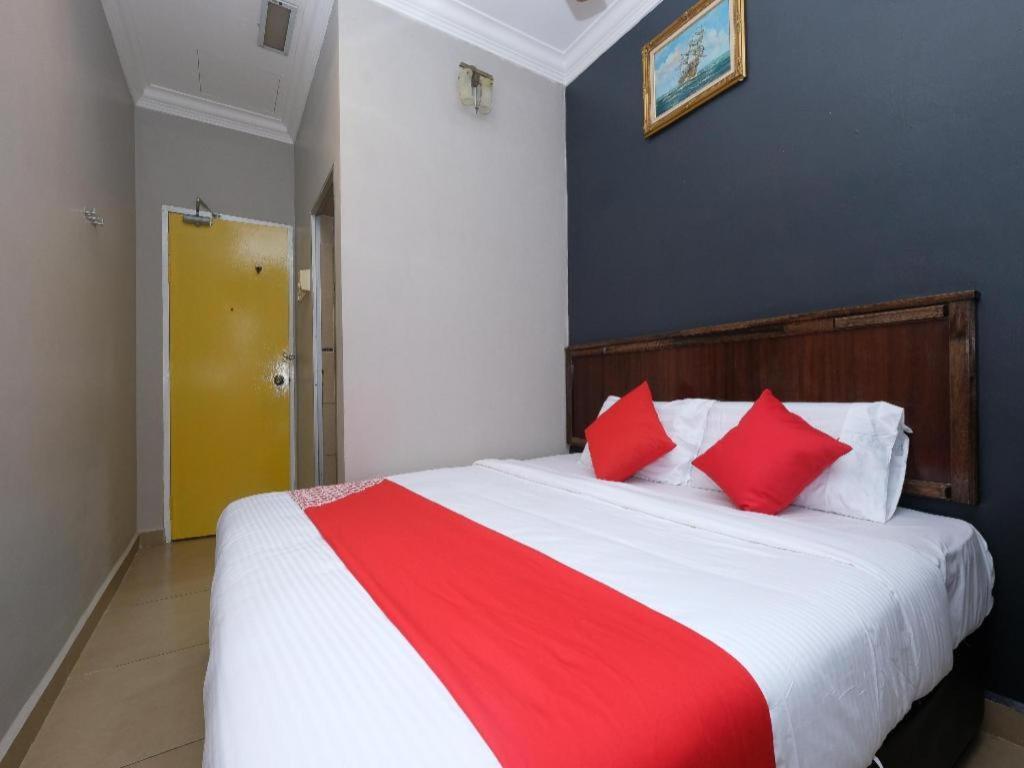 Oyo 1190 Nice Stay Hotel Raub Exterior photo